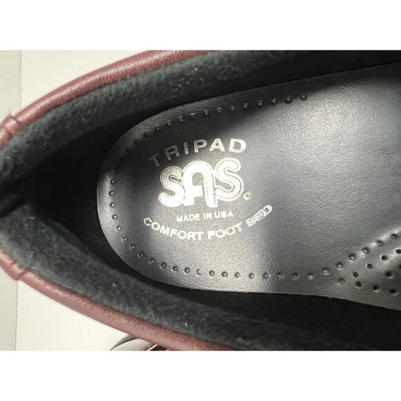SAS Women’s Dream Wine Leather Slip On Shoes 1.5” Heel Size 8.5 Medium - Picture 10 of 11